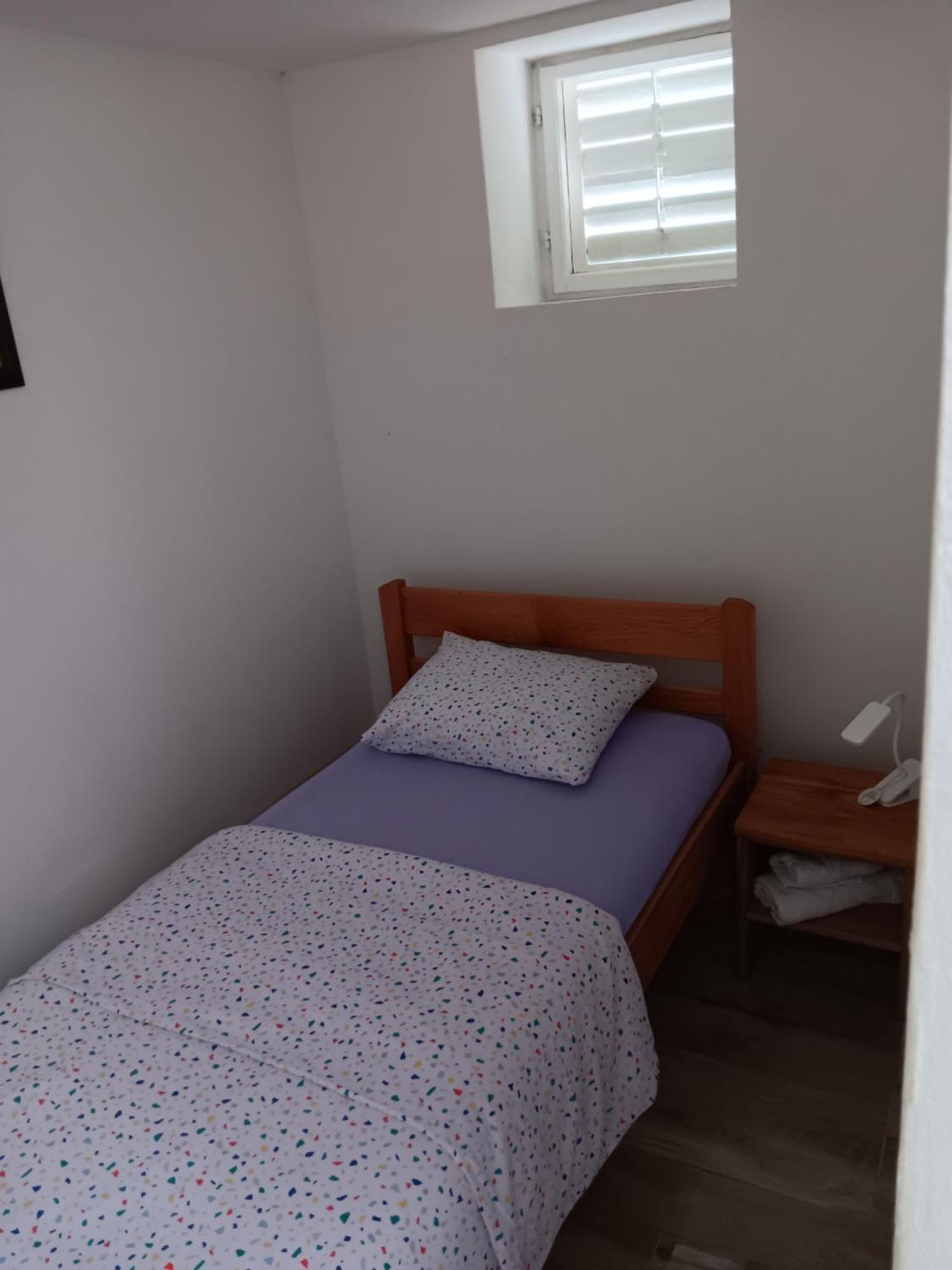 Babaloo Apartment Gornji Karin