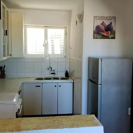 Babaloo Beach Apartments Gornji Karin Exterior photo