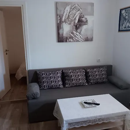Babaloo Beach Apartments Gornji Karin Room photo